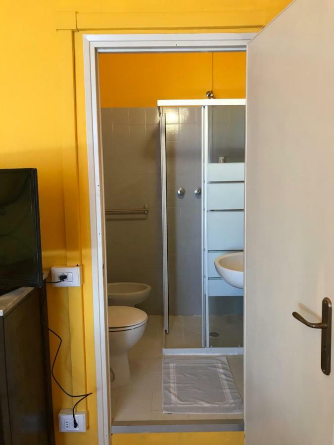 Albergo Antica Lanterna กัสเตลนูโอโว ดี การ์ฟาญานา ภายนอก รูปภาพ